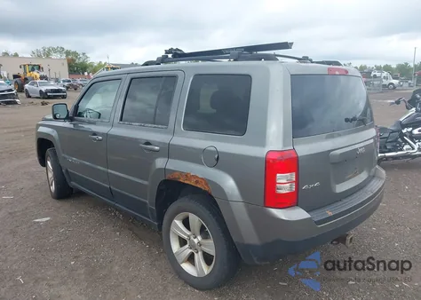 2012 Jeep Patriot Latitude из США, поврежденный, VIN 1C4NJRFB8CD603937